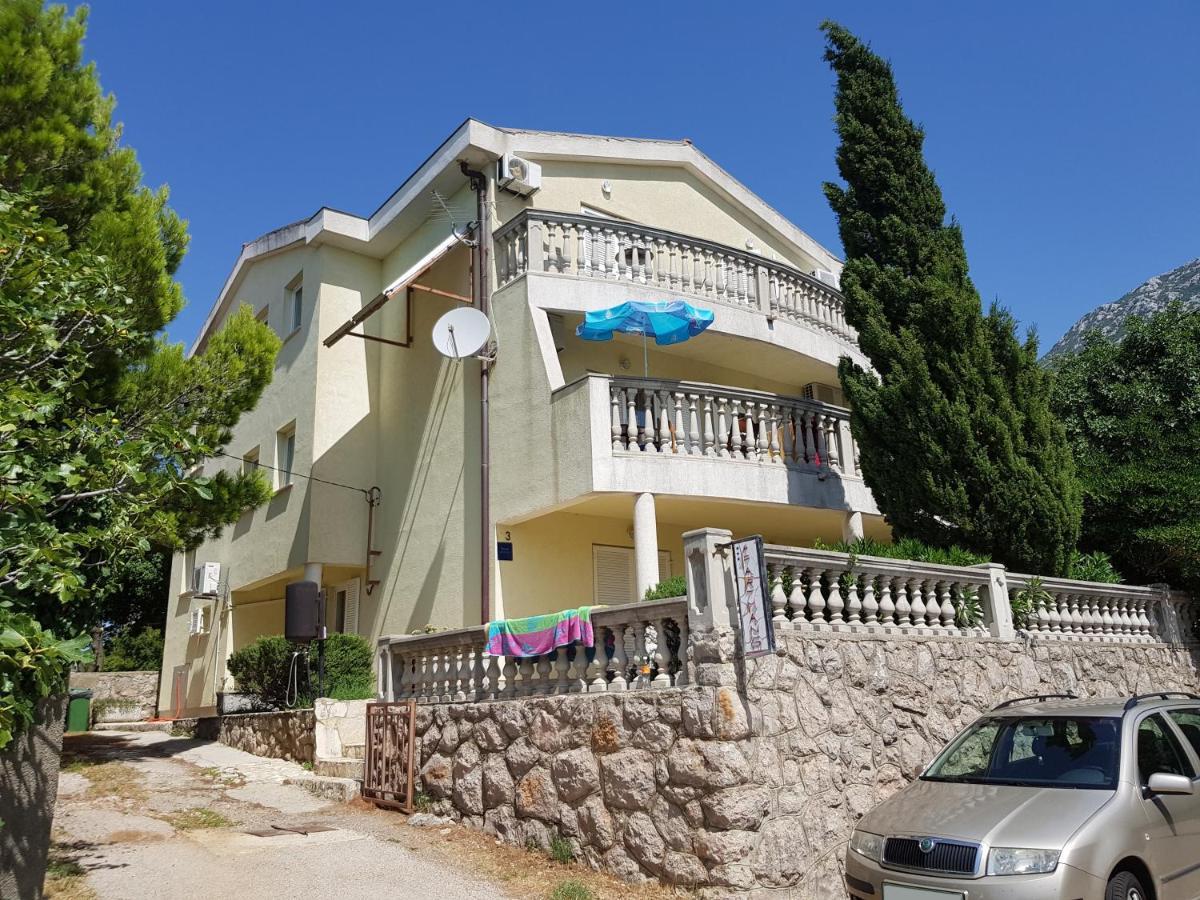 Apartments Akiki كارلوباغ المظهر الخارجي الصورة