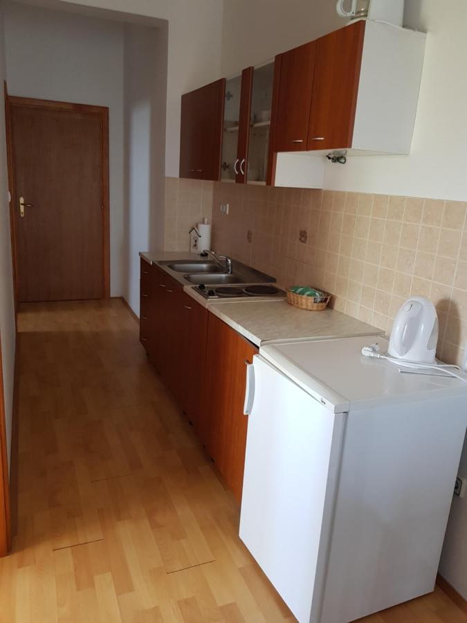 Apartments Akiki كارلوباغ المظهر الخارجي الصورة