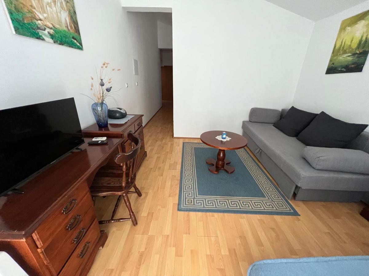 Apartments Akiki كارلوباغ المظهر الخارجي الصورة