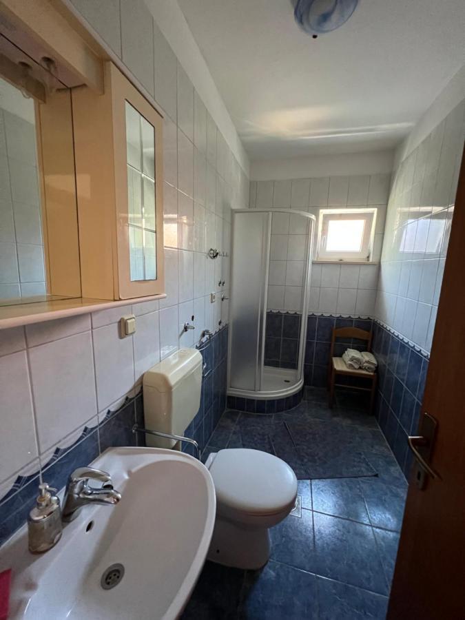 Apartments Akiki كارلوباغ المظهر الخارجي الصورة