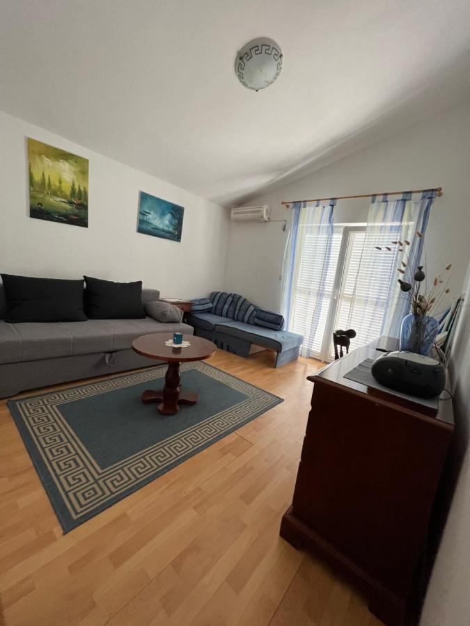 Apartments Akiki كارلوباغ المظهر الخارجي الصورة